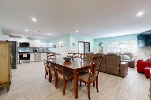 Coral Kai in ฟูลตัน