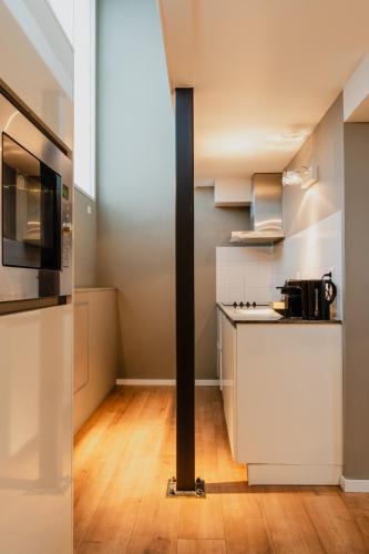 One-Bedroom Apartment image 7