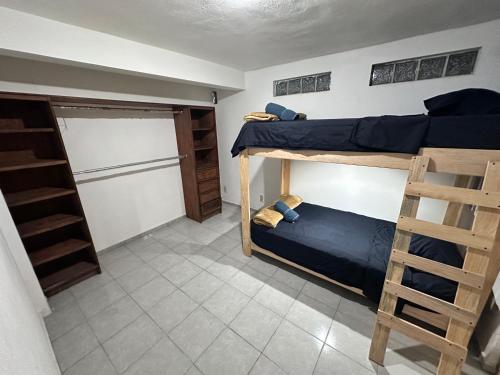 Suite #4 Cerca de Auto. Mex-Qro. in Cuautitlán Izcalli, Mexico