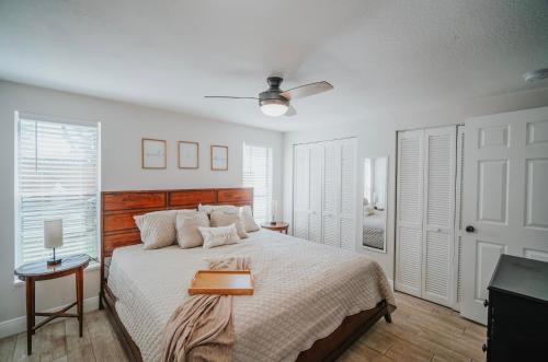 Charming Retreat w Game Room and Private Backyard Charming Retreat w Game Room and Private Backyard