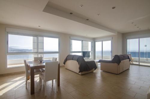Clubrent - Entremares, magnificent apartment with sea views 2