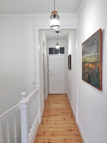 The Gallery Carnide - 2BR home near Estadio do Sport Lisboa e Benfica