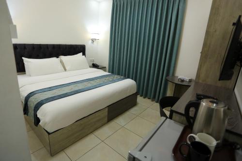 Downtown Hotel للعائلات فقط – Al' Aqabah, TX
