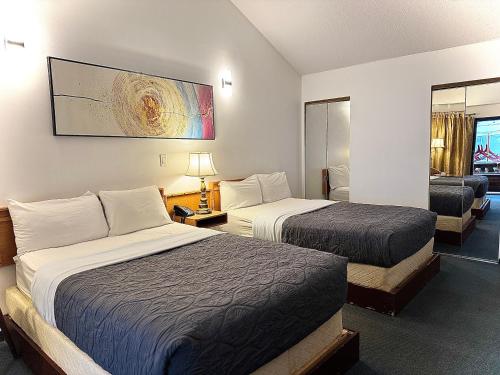 Double Room with Two Double Beds