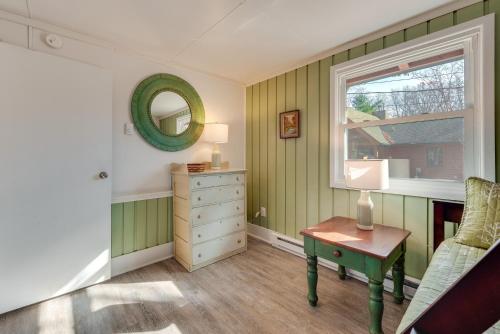 4 Mi to Skiing Cabin with Lake Access in Blakeslee 4 Mi to Skiing Cabin with Lake Access in Blakeslee