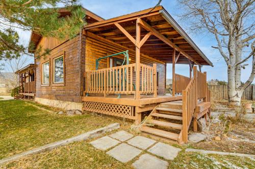 Mtn-View Cabin with Horse Pasture in Koosharem in Monroe
