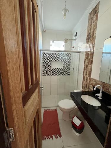 2 bedrooms, 5 beds