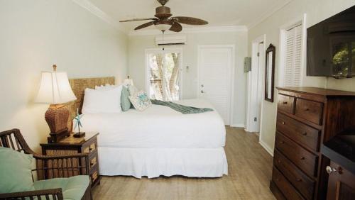 Coconut Palm Inn