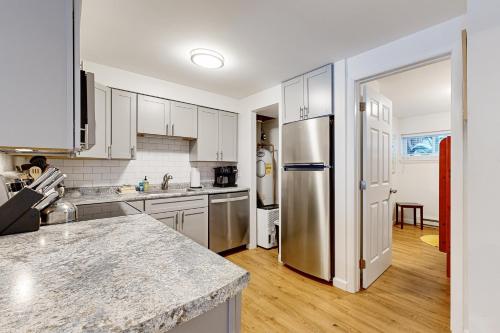 Windsor Hill Condo Windsor Hill Condo