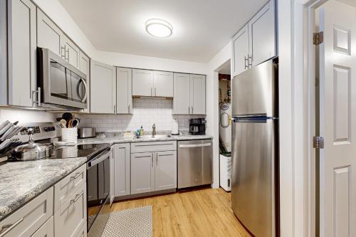 Windsor Hill Condo Windsor Hill Condo