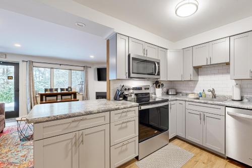 Windsor Hill Condo Windsor Hill Condo