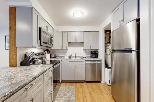 Windsor Hill Condo Windsor Hill Condo