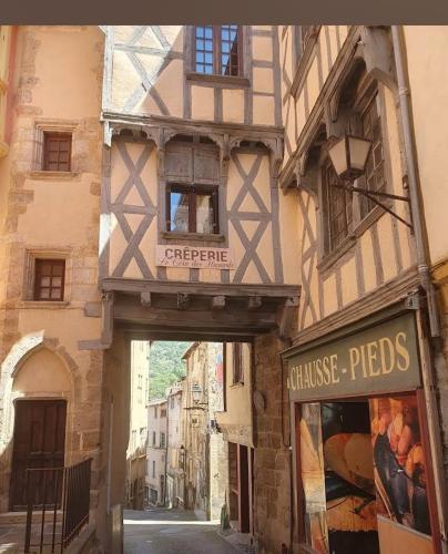 Coutellina in Thiers