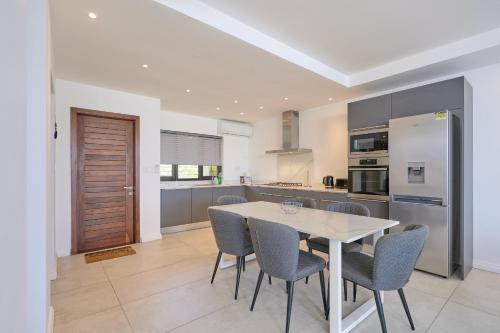 Duplex SKYLINE, 3 bedroom en suite, Beachfront, Cap Malheureux (zdjęcie 7)