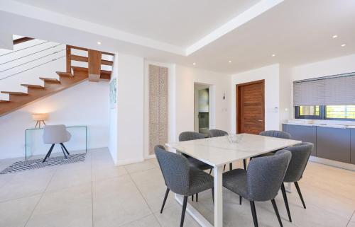 Duplex SKYLINE, 3 bedroom en suite, Beachfront, Cap Malheureux (zdjęcie 4)