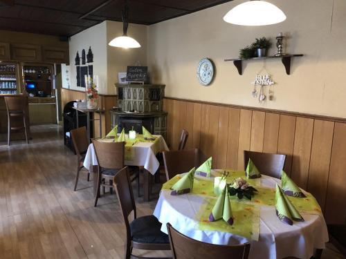 المرافق, Landgasthof Deinert in جينثين