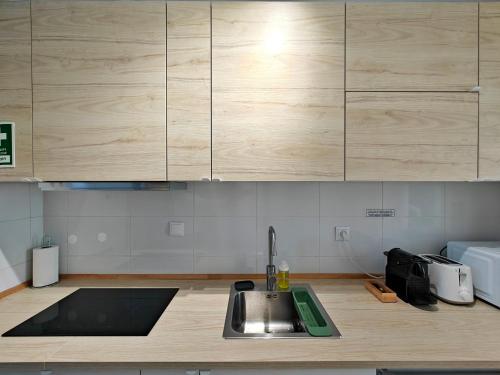 Carnide 1913 E - 1BR apt in เบมฟิก้า