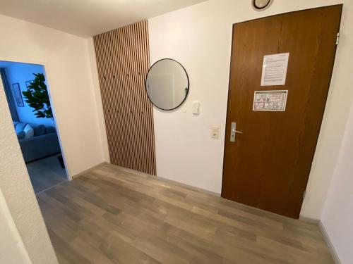入口, Fewo Taunusblick mit Pool in 蘭施泰因