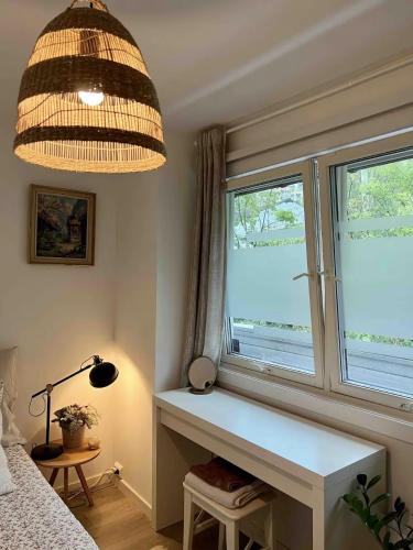 Cosy Room 10M to Oslo S ONLY WOMEN, Oslo (photo 6)