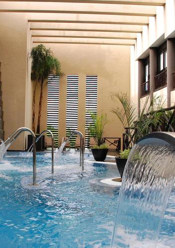 Boho Breeze Escape, LocationTop,Bohemian,dolphinariumView,FastWIFI