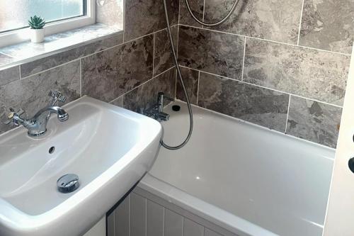 City Chic Retreat In Birmingham, Birmingham (photo 3)