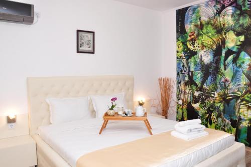 Lombardi Family Hotel - image 6