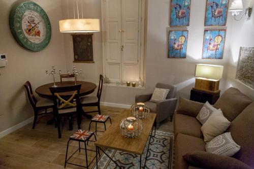 Palacio Almagra - main image