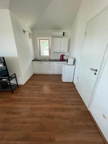 Villa Dobre Vode - image 4