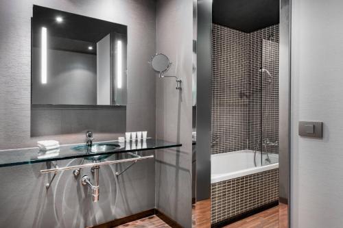 AC Hotel Torino - image 4