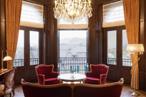 Book the One-Bedroom King Suite One-Bedroom King Suite