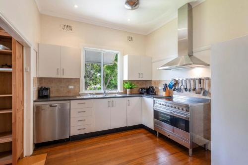 Clarence River Retreat - Oceanstays - Farmstay & Jetty in Tyndale