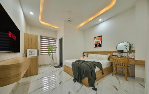 room detail thumbnail 0