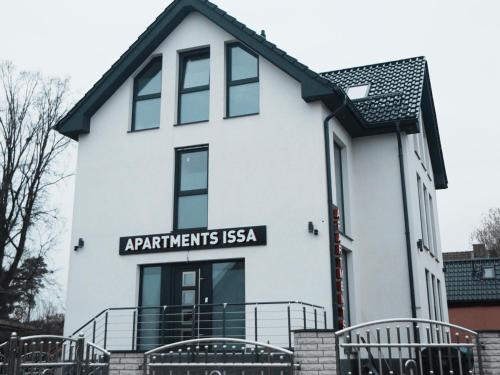 Exterior view, Apartments Issa in Reinickendorf