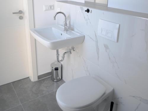 Apartments Issa Apartments Issa