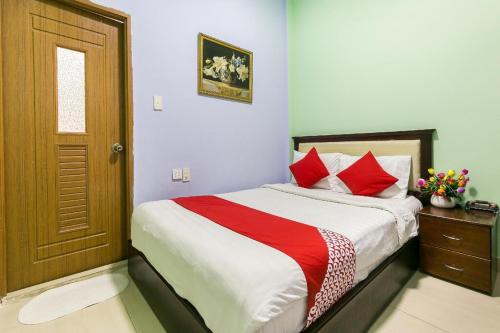 Nhat Hoang Hotel Q4 -by BAY LUXURY