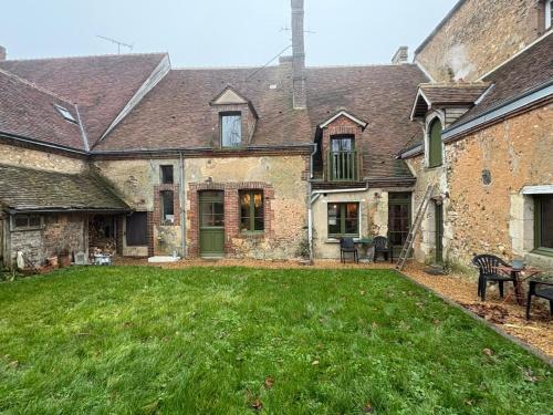 Dārzs, La Bourrellerie - Cocon au cœur du Perche in Vicheres ciems
