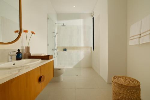 Villa with Private Pool image 8