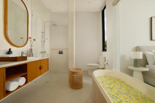 Villa with Private Pool image 9