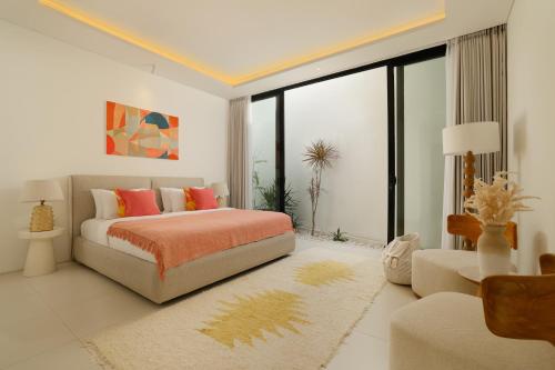 Villa with Private Pool image 2
