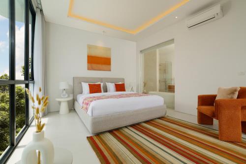 Three-Bedroom Villa image 3
