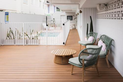 泳池, Surfside 22 in 臥龍崗市中心