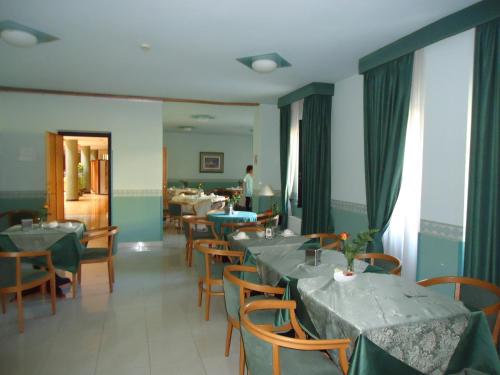 Hotel D.G. Garden - image 12
