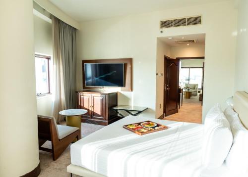 Majestic Cove Hotel - Formerly Le Méridien Fairway, Dubai (photo 5)