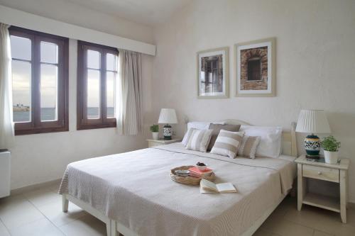 Two Bedroom Suite with Sea View image 10