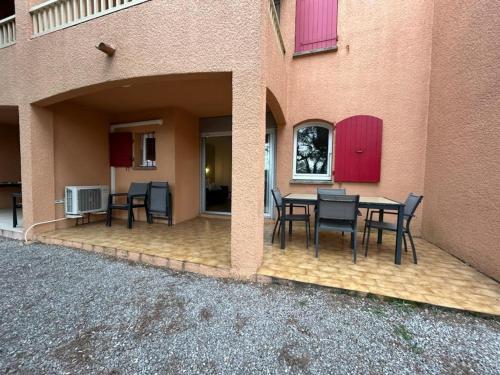 Appartement cote pinede 1 chambre in Vallon du Mal Temps