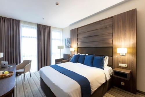 Best Western Premier Sofia Airport Hotel - image 8