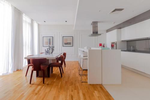 Kitchen, 2BDR Apartment in Bluewaters Luxury Area in Bluewaters Island