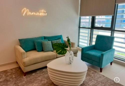 1 Bedroom by the beach with free Rooftop pool access, Dubai