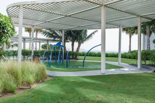 Garden, 2BDR Apartment in Bluewaters Luxury Area in Bluewaters Island