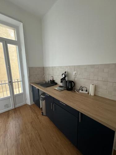 Grand appartement idéalement placé près du stade Vélodrome, Marseille (fotografie 6)